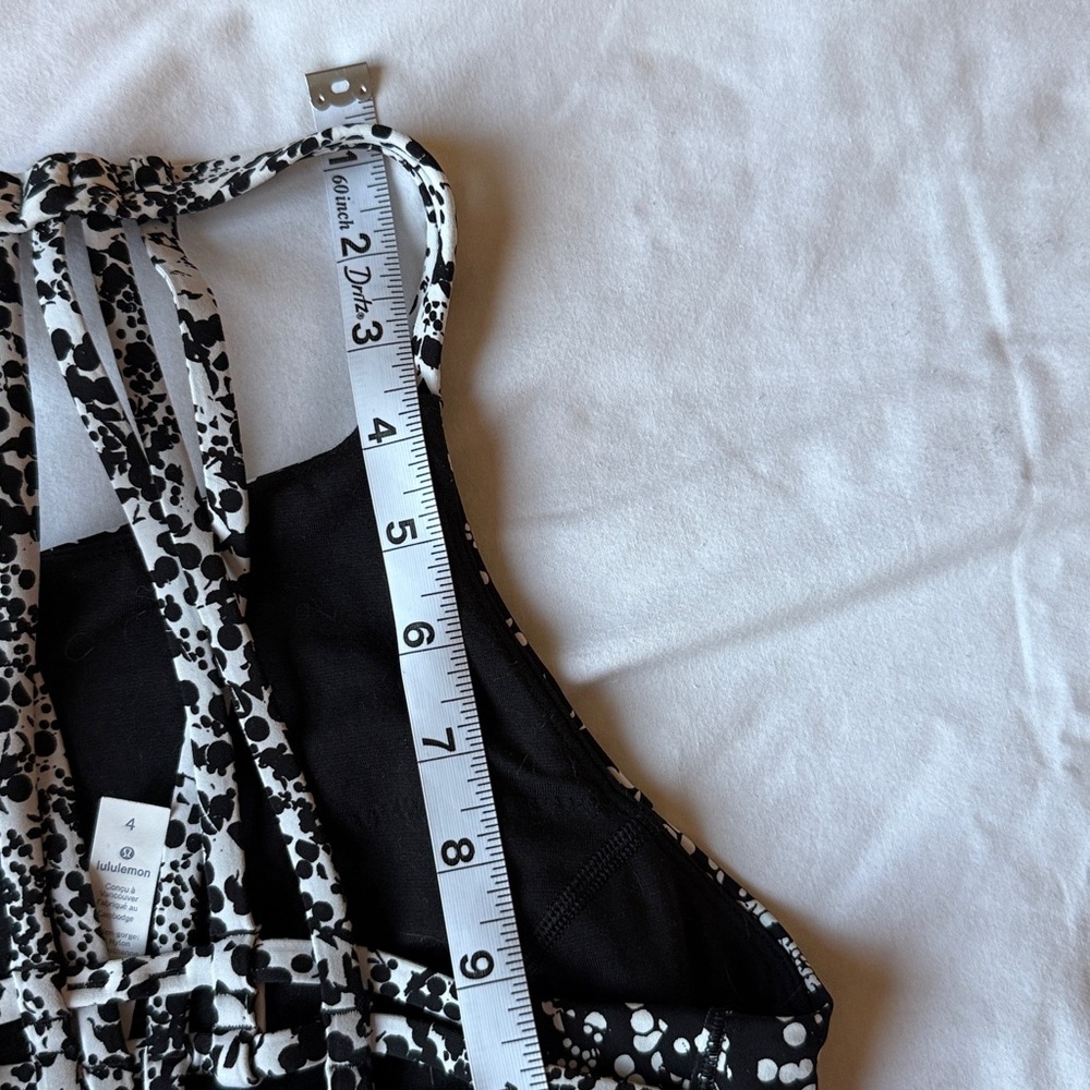 lululemon athletica Black & White Speckle Strappy-Back Sports Bra - Picture 8 of 9